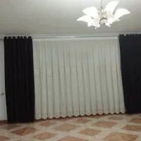 پرده  ارتفاع  دومتر هفتاد  طول پنج متر