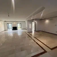 ۱۸۰متر/۳خواب/طبقه آخر/ویو توچال/فایل شخصی|اجارهٔ آپارتمان|تهران, ولنجک|دیوار