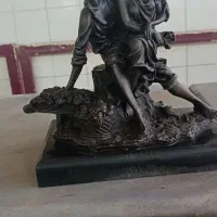 مجسمه برنز خارجی وارداتی وزن12کیلو قیمت سی میلیون