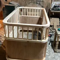 تخت کودک کشویی چوبی برای نوزاد تمام چوب|تخت و صندلی بچه|بندرعباس, |دیوار