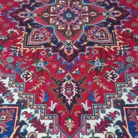 یک عدد فرش 6متری