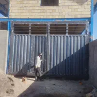 ب یک کارگر نیازمندیم