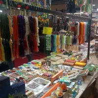 فروشنده آقا