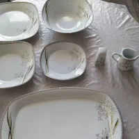 ظروف چینی تقدیس 12 نفر 68 تیکه