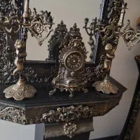 آینه شمعدان. بوفه. میز تلفن