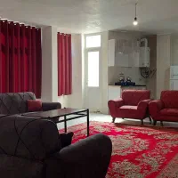 اجاره خانه ویلا کامل در بر خیابان اصلی با پارکینگ