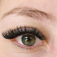 اکستنشن مژه و لیفت ابرو و مژه