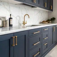 قبل از سفارش کابینت ، از ما قیمت بگیرید