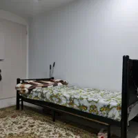 تخت فلزی
