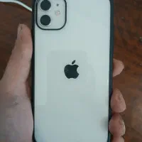 ایفون ۱۱ نرمال در حد صفر zaa جعبه بزرگ