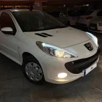 پژو ۲۰۷ سفید فول مدل ۱۳۹۹