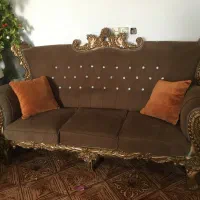 یک دست مبل هفت نفره در حد نو قیمت ۸ میلیون