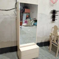آینه قدی کمد و کشو