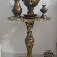 میز برنز اصل قدیمی وسنگین|صنایع دستی و سایر لوازم تزئینی|تهران, شهر‌زیبا|دیوار