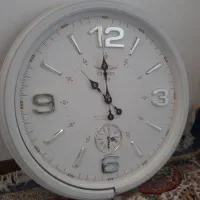 ساعت دیواری
