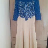 تعدادی لباس مجلسی سالم ،|لباس|فومن, |دیوار