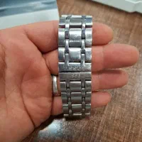 ساعت تیسوت|ساعت|رشت, گیل|دیوار