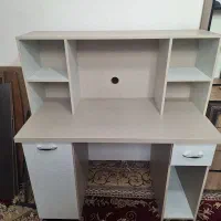 میز کامپیوتر و مطالعه