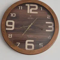 ساعت دیواری