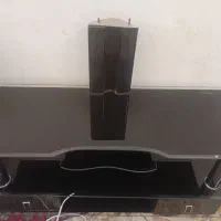 میز شیشه ای تلویزیون