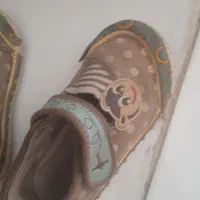 کفش بچگانه