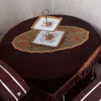 جلومبلی شیشه ایی و دوتا عسلی