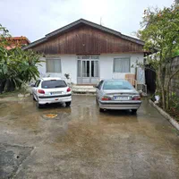 خانه کلنگی ۵۲۵مترسندتک برگ گیلان رشت به انزلی