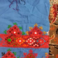 پارچه. بدن. کفش. لباس دست دوز ست خواهرانه|کفش و لباس بچه|سراوان, |دیوار