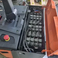 لیفتراک فروشی و باتری لیفتراک|قطعات یدکی و لوازم جانبی|بابلسر, |دیوار