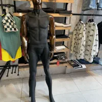 مانکن مردانه