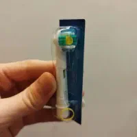 مسواک برقی اورل بی (Oral B)