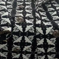 تکفروشی مانتوشیک کوتاه آستردار پاییزه