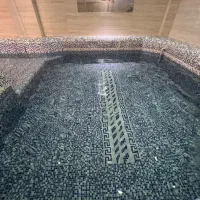 تنها-ویلای-استخردار-با-جکوزی-در-شهر-4-خوابه