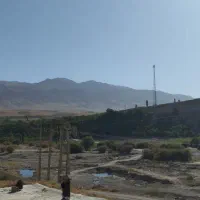 فروش خانه ویلایی۹۰متری ،نیمه کاره باحدود۶۰۰ متر کل