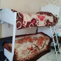 سلام تخت دو طبقه بسیار سالم قابل شستشو