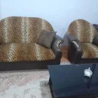 مبل ۷ نفره و میز وسط|مبلمان خانگی و میز عسلی|قائم‌شهر, |دیوار