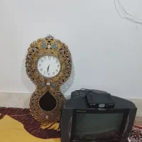 تلویزیون بادستگادیجتال ساعت