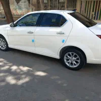 دنا پلاس ۵ دنده ۱۴۰۴ با بیمه طلایی و رینگ اسپرت