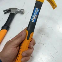 چکش دسته فایبر میخکش دار سبک و خوش دست