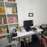 میز کامپیوتر به همراه کتابخانه