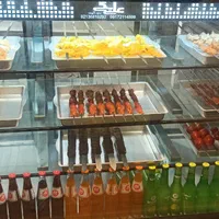 فروش کامل تجهیزات مغازه کبابی همه در حد نو