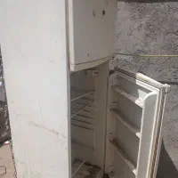 یخچال فیروزه نیاز به تعمیر