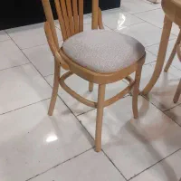 میز غذا خوری لهستانی|میز و صندلی غذاخوری|رشت, لاکان شهر|دیوار