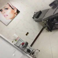 تخت|آرایشگاه و سالنهای زیبایی|تهران, علیآباد|دیوار