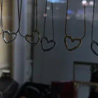 گردنبند قلب دفرمه|بدلیجات|خمینیشهر, |دیوار