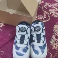 کتونی سایز 32و33میخوره