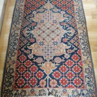 قالیچه زرو نیم قدیمی دستباف