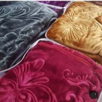 پتو دونفره نقش برجسته تک رنگ