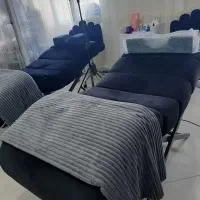 تخت حرفه ای مناسب با آناتومی بدن ویژه سالن زیبایی