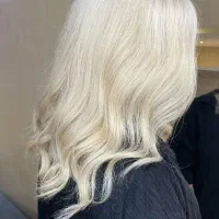 خدمات رنگ وکراتین